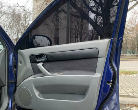 Синий Шевроле Лачетти, объемом двигателя 1.8 л и пробегом 318 тыс. км за 4000 $, фото 13 на Automoto.ua