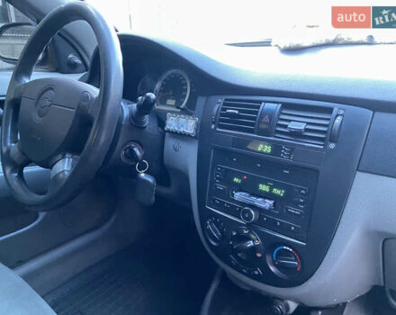 Синій Шевроле Лачетті, об'ємом двигуна 1.6 л та пробігом 278 тис. км за 3500 $, фото 39 на Automoto.ua