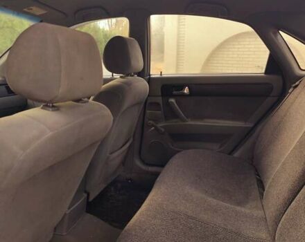 Синий Шевроле Лачетти, объемом двигателя 1.8 л и пробегом 270 тыс. км за 2800 $, фото 3 на Automoto.ua