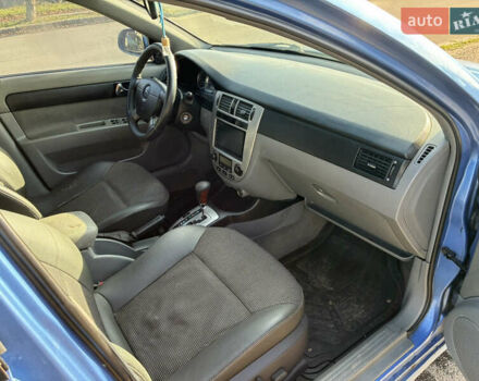 Синий Шевроле Лачетти, объемом двигателя 1.8 л и пробегом 340 тыс. км за 4200 $, фото 7 на Automoto.ua