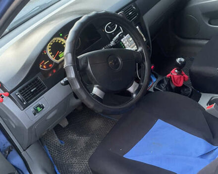 Синий Шевроле Лачетти, объемом двигателя 1.6 л и пробегом 230 тыс. км за 3000 $, фото 7 на Automoto.ua