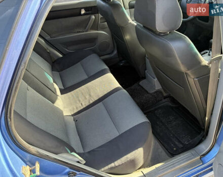 Синий Шевроле Лачетти, объемом двигателя 1.8 л и пробегом 340 тыс. км за 4200 $, фото 8 на Automoto.ua