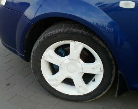 Синий Шевроле Лачетти, объемом двигателя 1.8 л и пробегом 198 тыс. км за 4700 $, фото 12 на Automoto.ua