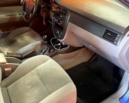 Синий Шевроле Лачетти, объемом двигателя 1.6 л и пробегом 360 тыс. км за 2200 $, фото 10 на Automoto.ua