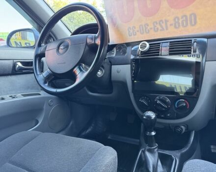 Синій Шевроле Лачетті, об'ємом двигуна 1.8 л та пробігом 226 тис. км за 4250 $, фото 11 на Automoto.ua