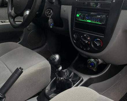 Синий Шевроле Лачетти, объемом двигателя 1.6 л и пробегом 170 тыс. км за 4650 $, фото 29 на Automoto.ua