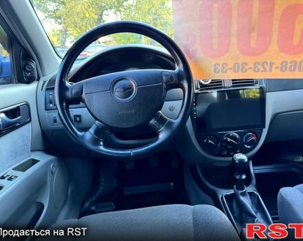 Синій Шевроле Лачетті, об'ємом двигуна 1.8 л та пробігом 226 тис. км за 4250 $, фото 6 на Automoto.ua