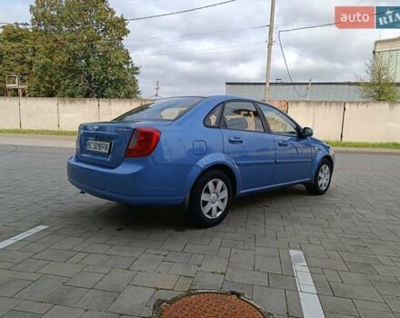 Синий Шевроле Лачетти, объемом двигателя 1.8 л и пробегом 232 тыс. км за 3800 $, фото 4 на Automoto.ua