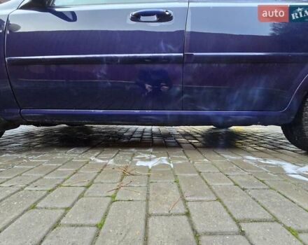 Синий Шевроле Лачетти, объемом двигателя 1.8 л и пробегом 270 тыс. км за 3700 $, фото 4 на Automoto.ua