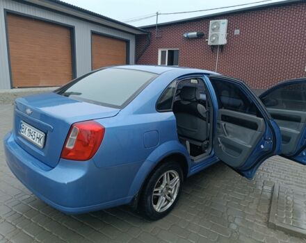 Синий Шевроле Лачетти, объемом двигателя 1.6 л и пробегом 200 тыс. км за 4600 $, фото 3 на Automoto.ua