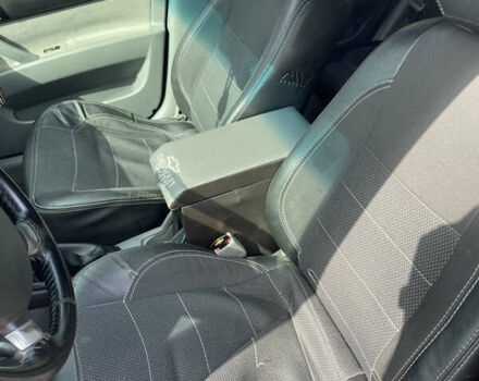 Синий Шевроле Лачетти, объемом двигателя 1.6 л и пробегом 255 тыс. км за 4200 $, фото 14 на Automoto.ua