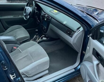 Синий Шевроле Лачетти, объемом двигателя 1.6 л и пробегом 197 тыс. км за 3550 $, фото 7 на Automoto.ua