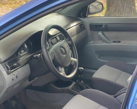 Синий Шевроле Лачетти, объемом двигателя 0 л и пробегом 165 тыс. км за 4300 $, фото 7 на Automoto.ua