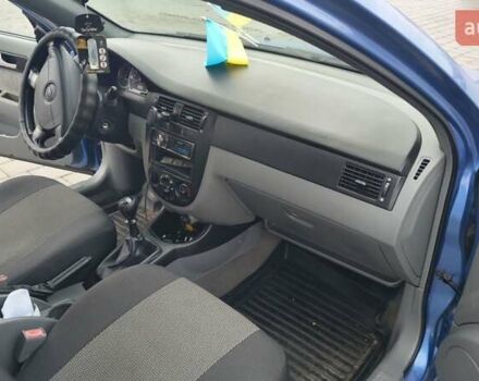 Синій Шевроле Лачетті, об'ємом двигуна 1.8 л та пробігом 170 тис. км за 5000 $, фото 6 на Automoto.ua