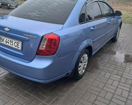 Синий Шевроле Лачетти, объемом двигателя 1.6 л и пробегом 322 тыс. км за 3900 $, фото 2 на Automoto.ua