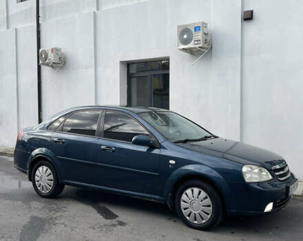 Синий Шевроле Лачетти, объемом двигателя 1.8 л и пробегом 240 тыс. км за 3699 $, фото 6 на Automoto.ua