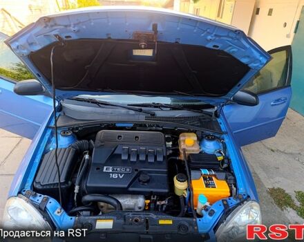 Синий Шевроле Лачетти, объемом двигателя 1.6 л и пробегом 193 тыс. км за 3400 $, фото 4 на Automoto.ua