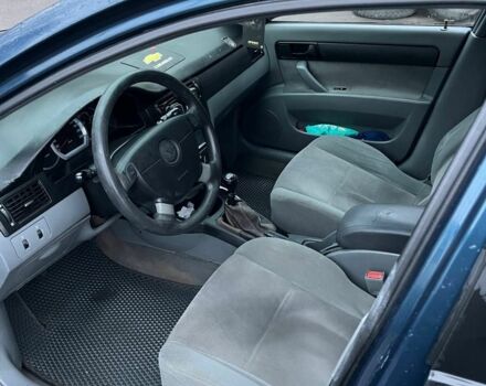 Синий Шевроле Лачетти, объемом двигателя 1.6 л и пробегом 197 тыс. км за 3550 $, фото 8 на Automoto.ua