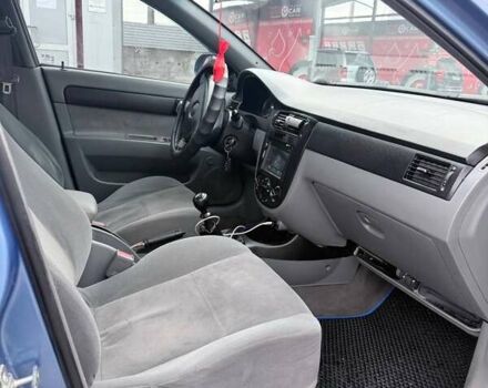 Синий Шевроле Лачетти, объемом двигателя 1.8 л и пробегом 105 тыс. км за 3500 $, фото 12 на Automoto.ua
