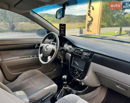 Шевроле Лачетти 2007 в Тячеве на Automoto.ua Синий Шевроле Лачетти, объемом двигателя 1.8 л и пробегом 228 тыс. км за 3500 $, фото 30 на Automoto.ua