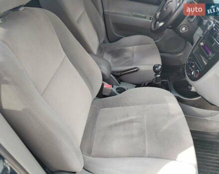 Синий Шевроле Лачетти, объемом двигателя 1.6 л и пробегом 223 тыс. км за 3800 $, фото 6 на Automoto.ua