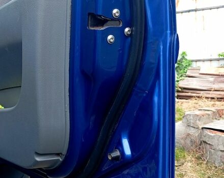 Синий Шевроле Лачетти, объемом двигателя 1.8 л и пробегом 193 тыс. км за 4900 $, фото 3 на Automoto.ua