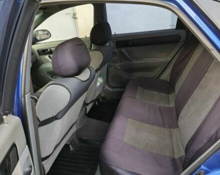 Синий Шевроле Лачетти, объемом двигателя 1.6 л и пробегом 200 тыс. км за 3550 $, фото 5 на Automoto.ua