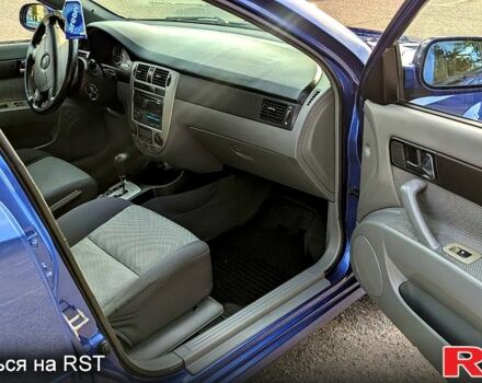 Синий Шевроле Лачетти, объемом двигателя 1.8 л и пробегом 182 тыс. км за 4800 $, фото 2 на Automoto.ua