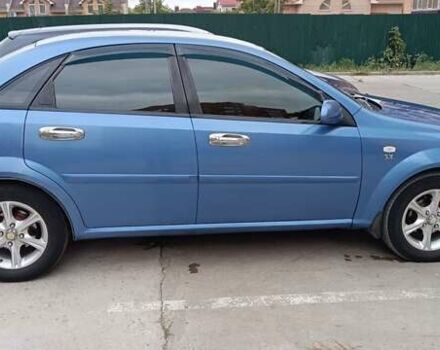 Синий Шевроле Лачетти, объемом двигателя 1.8 л и пробегом 233 тыс. км за 4700 $, фото 3 на Automoto.ua