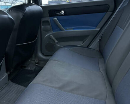 Синий Шевроле Лачетти, объемом двигателя 1.8 л и пробегом 221 тыс. км за 4650 $, фото 19 на Automoto.ua