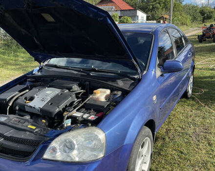 Синий Шевроле Лачетти, объемом двигателя 1.8 л и пробегом 221 тыс. км за 4000 $, фото 4 на Automoto.ua