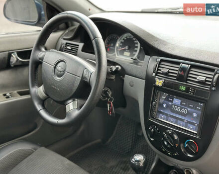 Синий Шевроле Лачетти, объемом двигателя 1.8 л и пробегом 234 тыс. км за 4350 $, фото 52 на Automoto.ua