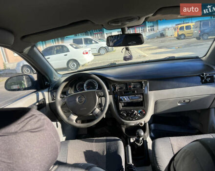 Синий Шевроле Лачетти, объемом двигателя 1.6 л и пробегом 215 тыс. км за 3499 $, фото 3 на Automoto.ua