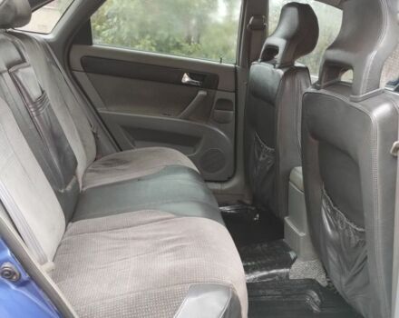 Синий Шевроле Лачетти, объемом двигателя 1.8 л и пробегом 321 тыс. км за 3100 $, фото 5 на Automoto.ua