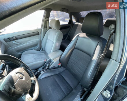 Синій Шевроле Лачетті, об'ємом двигуна 1.6 л та пробігом 230 тис. км за 3100 $, фото 5 на Automoto.ua