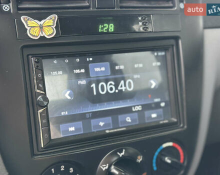 Шевроле Лачетти 2008 в Дрогобыче на Automoto.ua Синий Шевроле Лачетти, объемом двигателя 1.8 л и пробегом 234 тыс. км за 4550 $, фото 44 на Automoto.ua