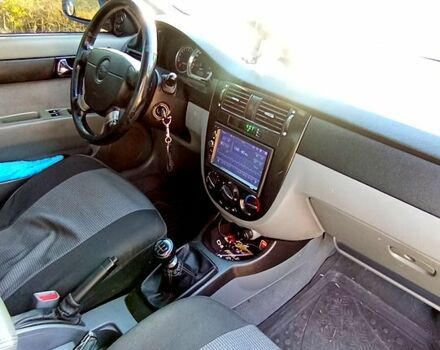 Синий Шевроле Лачетти, объемом двигателя 1.8 л и пробегом 193 тыс. км за 4900 $, фото 6 на Automoto.ua