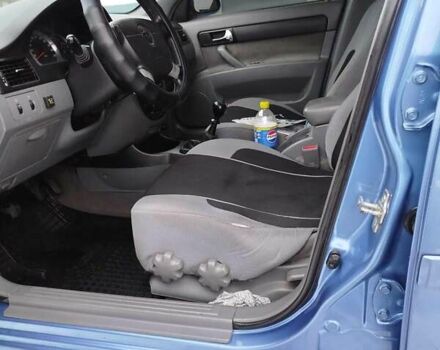 Синий Шевроле Лачетти, объемом двигателя 1.8 л и пробегом 233 тыс. км за 4700 $, фото 12 на Automoto.ua