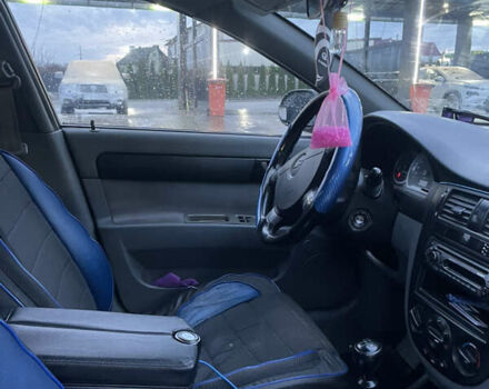 Синий Шевроле Лачетти, объемом двигателя 1.6 л и пробегом 198 тыс. км за 3300 $, фото 18 на Automoto.ua