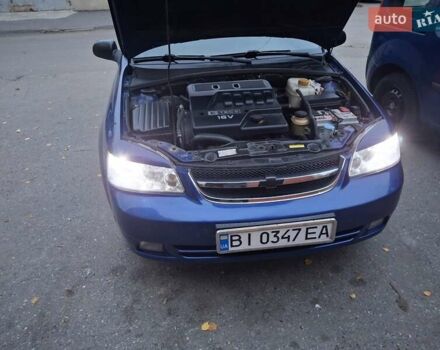 Синий Шевроле Лачетти, объемом двигателя 1.6 л и пробегом 146 тыс. км за 5200 $, фото 5 на Automoto.ua