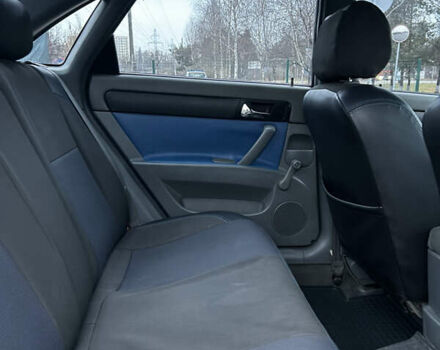 Синий Шевроле Лачетти, объемом двигателя 1.8 л и пробегом 221 тыс. км за 4650 $, фото 17 на Automoto.ua