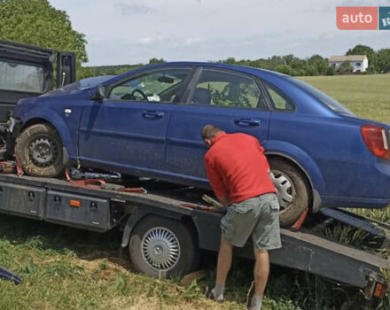Синий Шевроле Лачетти, объемом двигателя 1.6 л и пробегом 160 тыс. км за 1190 $, фото 4 на Automoto.ua
