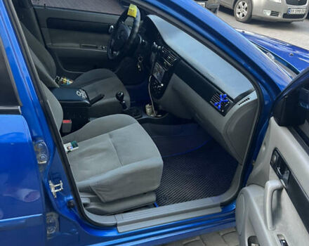 Синий Шевроле Лачетти, объемом двигателя 1.8 л и пробегом 237 тыс. км за 4600 $, фото 7 на Automoto.ua