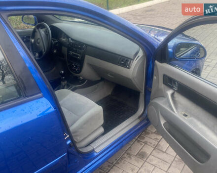 Синій Шевроле Лачетті, об'ємом двигуна 1.8 л та пробігом 193 тис. км за 4700 $, фото 13 на Automoto.ua