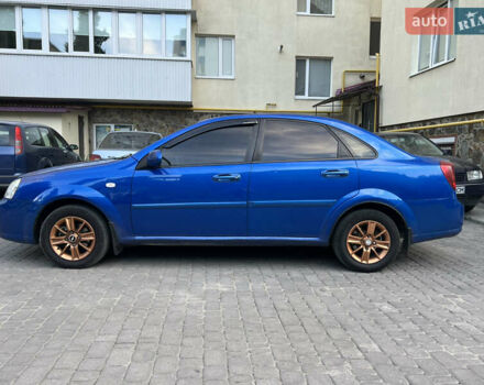 Синий Шевроле Лачетти, объемом двигателя 1.8 л и пробегом 237 тыс. км за 4600 $, фото 3 на Automoto.ua