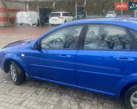 Синій Шевроле Лачетті, об'ємом двигуна 1.8 л та пробігом 193 тис. км за 4700 $, фото 9 на Automoto.ua