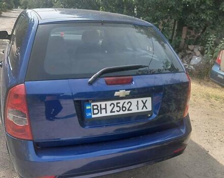 Синий Шевроле Лачетти, объемом двигателя 1.8 л и пробегом 300 тыс. км за 3976 $, фото 3 на Automoto.ua