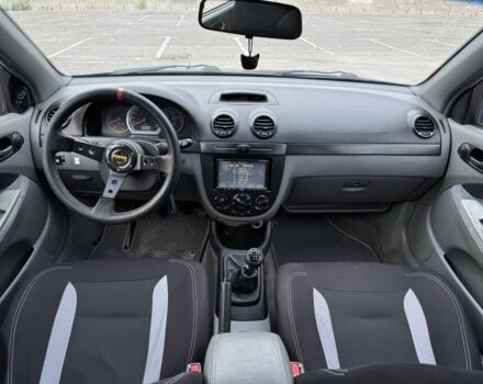 Синий Шевроле Лачетти, объемом двигателя 1.8 л и пробегом 280 тыс. км за 3099 $, фото 9 на Automoto.ua