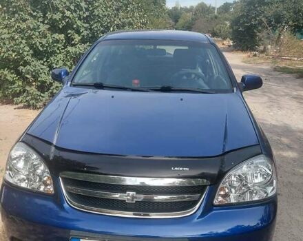 Синий Шевроле Лачетти, объемом двигателя 1.8 л и пробегом 300 тыс. км за 3976 $, фото 4 на Automoto.ua