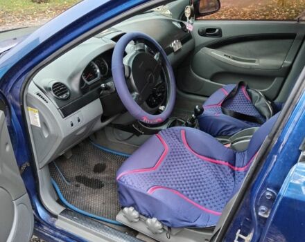 Шевроле Лачетти 2005 в Сумах на Automoto.ua Синий Шевроле Лачетти, объемом двигателя 1.8 л и пробегом 250 тыс. км за 3300 $, фото 5 на Automoto.ua